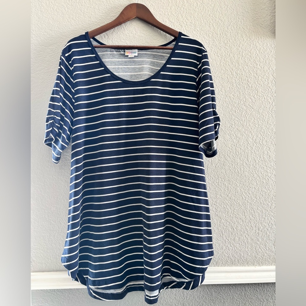 LuLaRoe Navy & White Striped Short Sleeve Top – Women’s 3XL